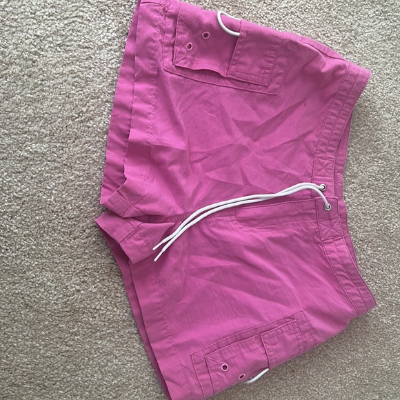 Pink and white shorts size 10 girls. Basic Editions like new!! - Picture 2 of 5
